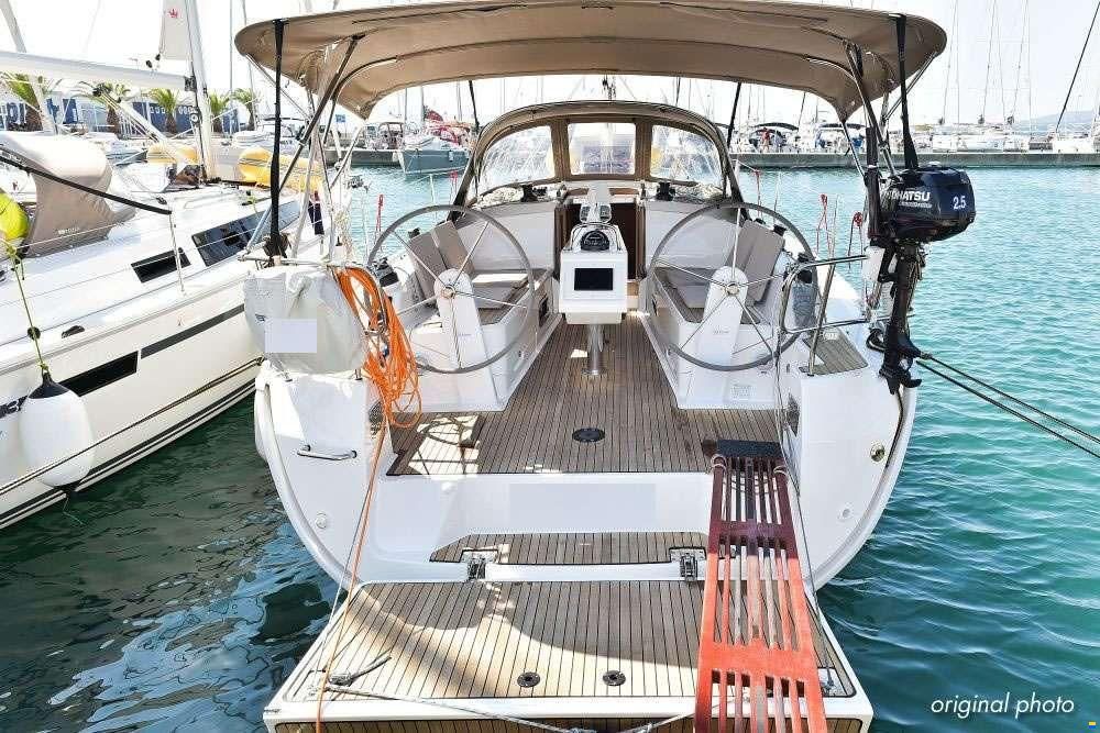 Bavaria 37 CRUISER