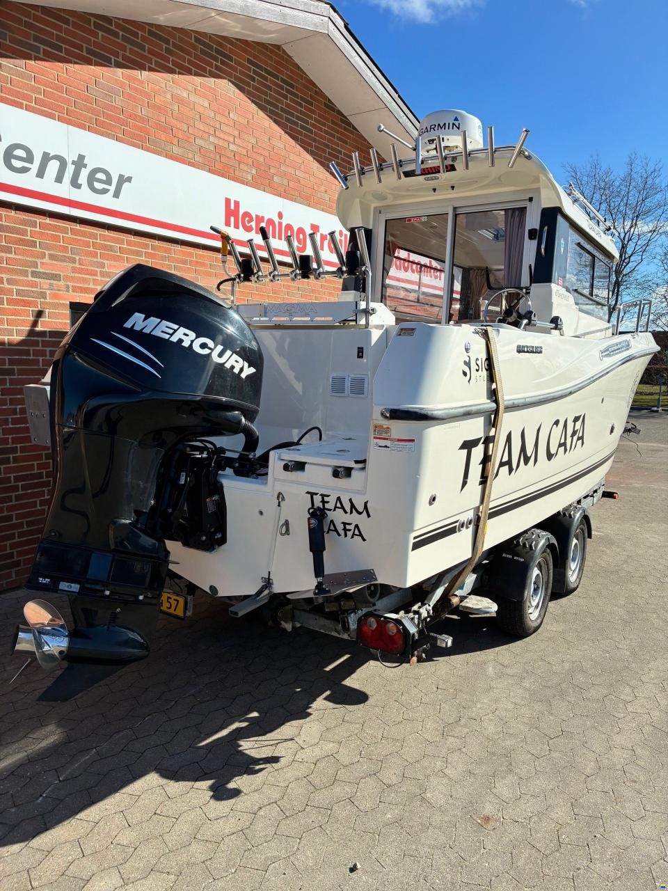 Quicksilver 675 Pilothouse m/Mercury F200 hk og Bren