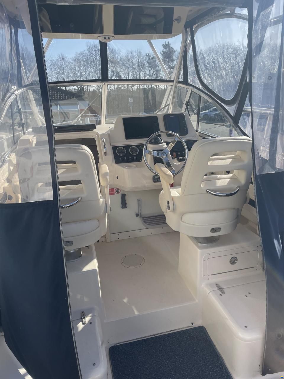 Grandy White Gulfstream 232 med ny 400 h