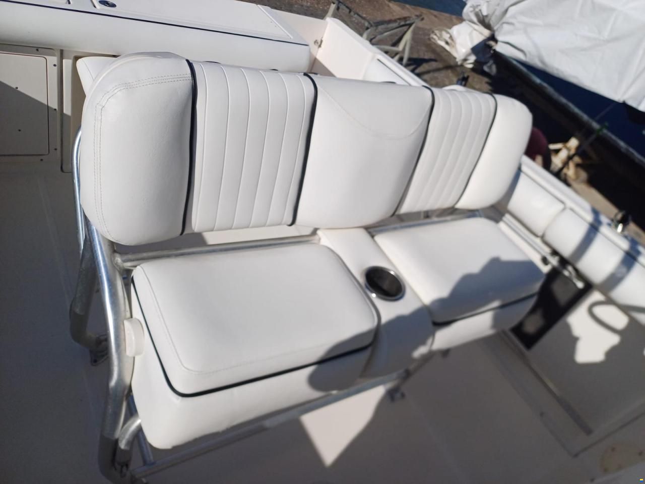 Robalo 260