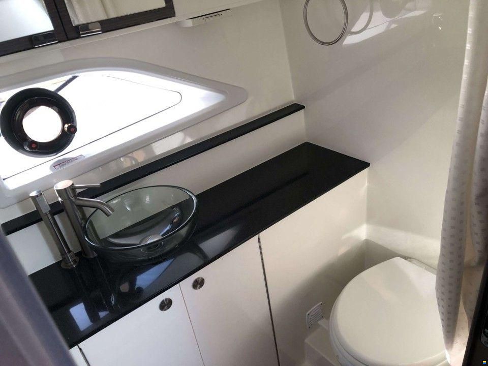 Sea Ray sundancer 320 hb
