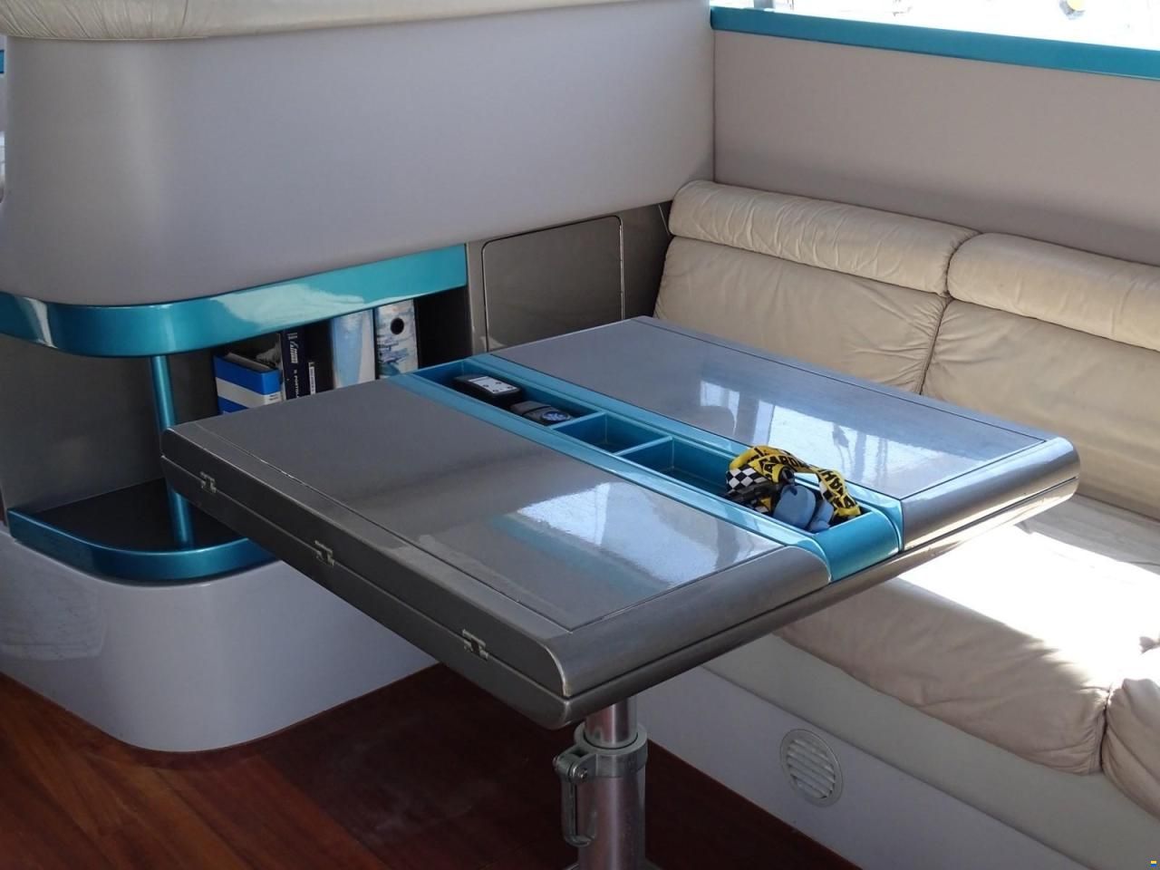 Ferretti Altura 40