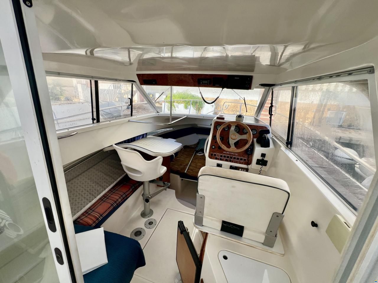 Rio 800 Cabin Fish