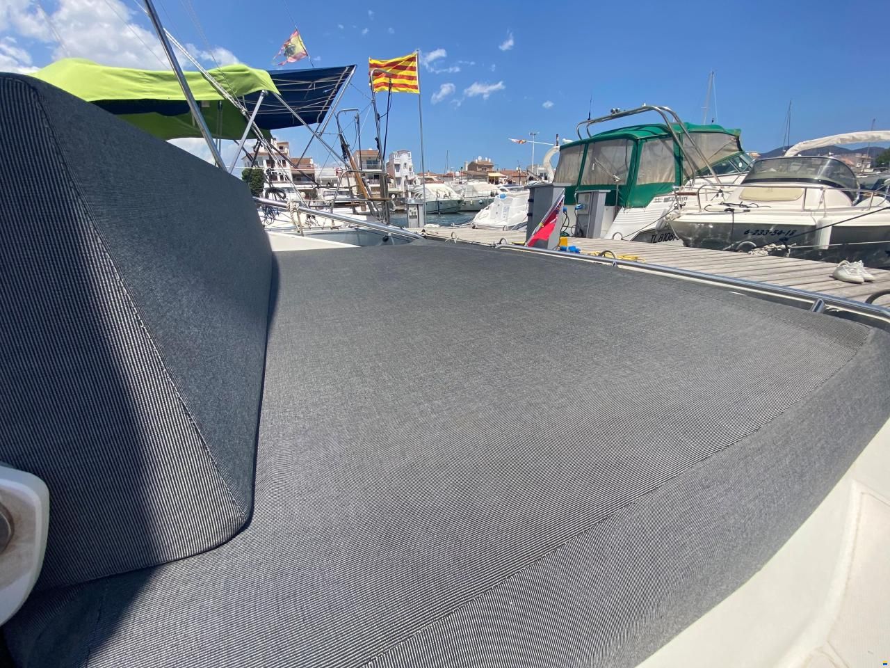 Cranchi Endurance 30