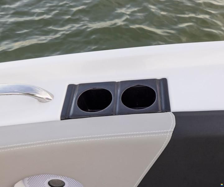 AQUILA 32 Sport