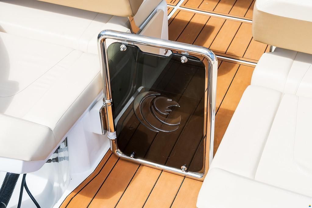 AQUILA 32 Sport