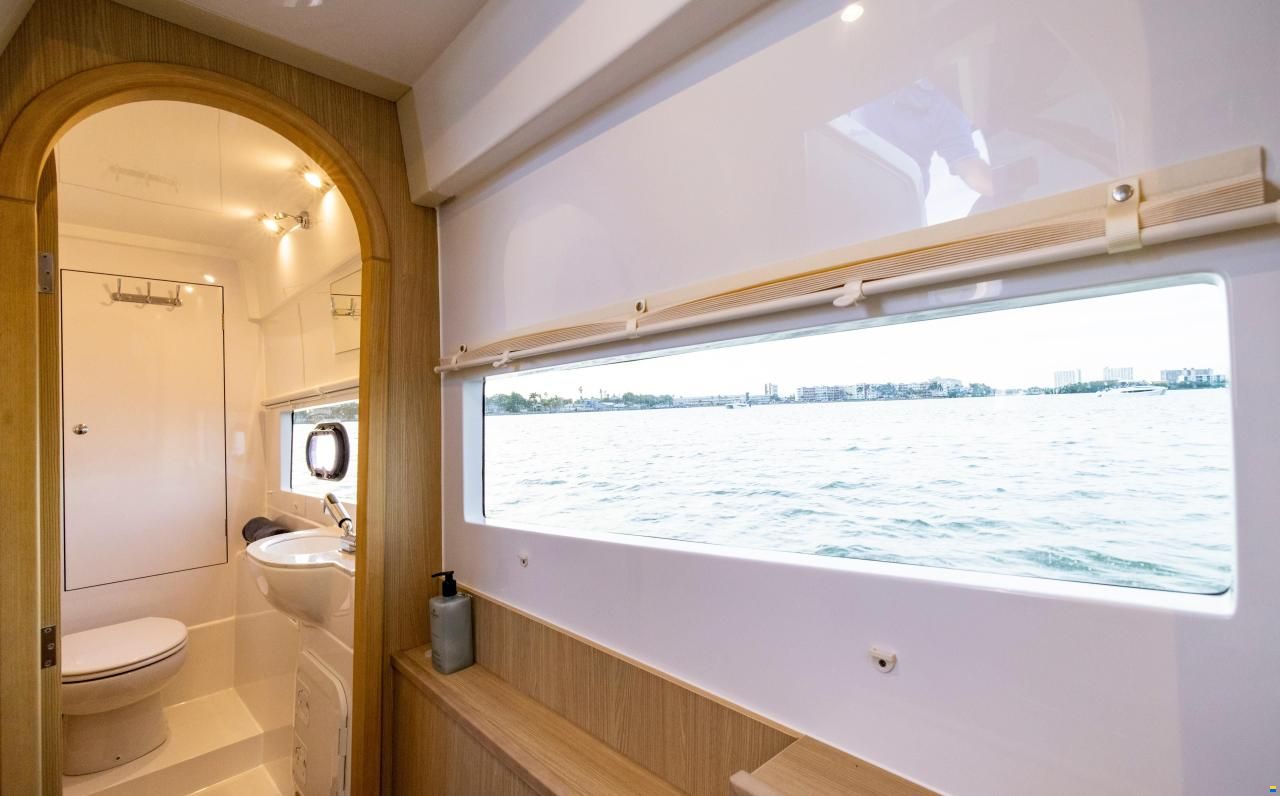 AQUILA 36