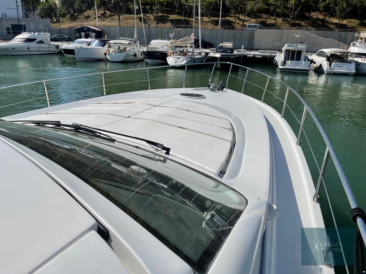 Pershing 50