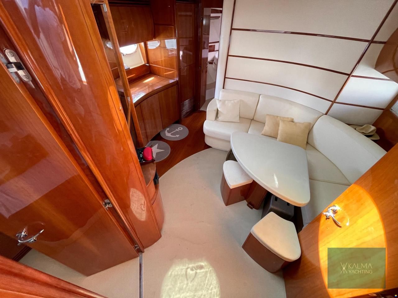Pershing 50