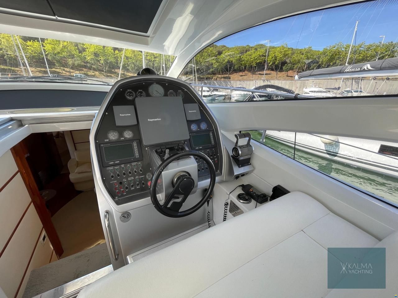 Pershing 50
