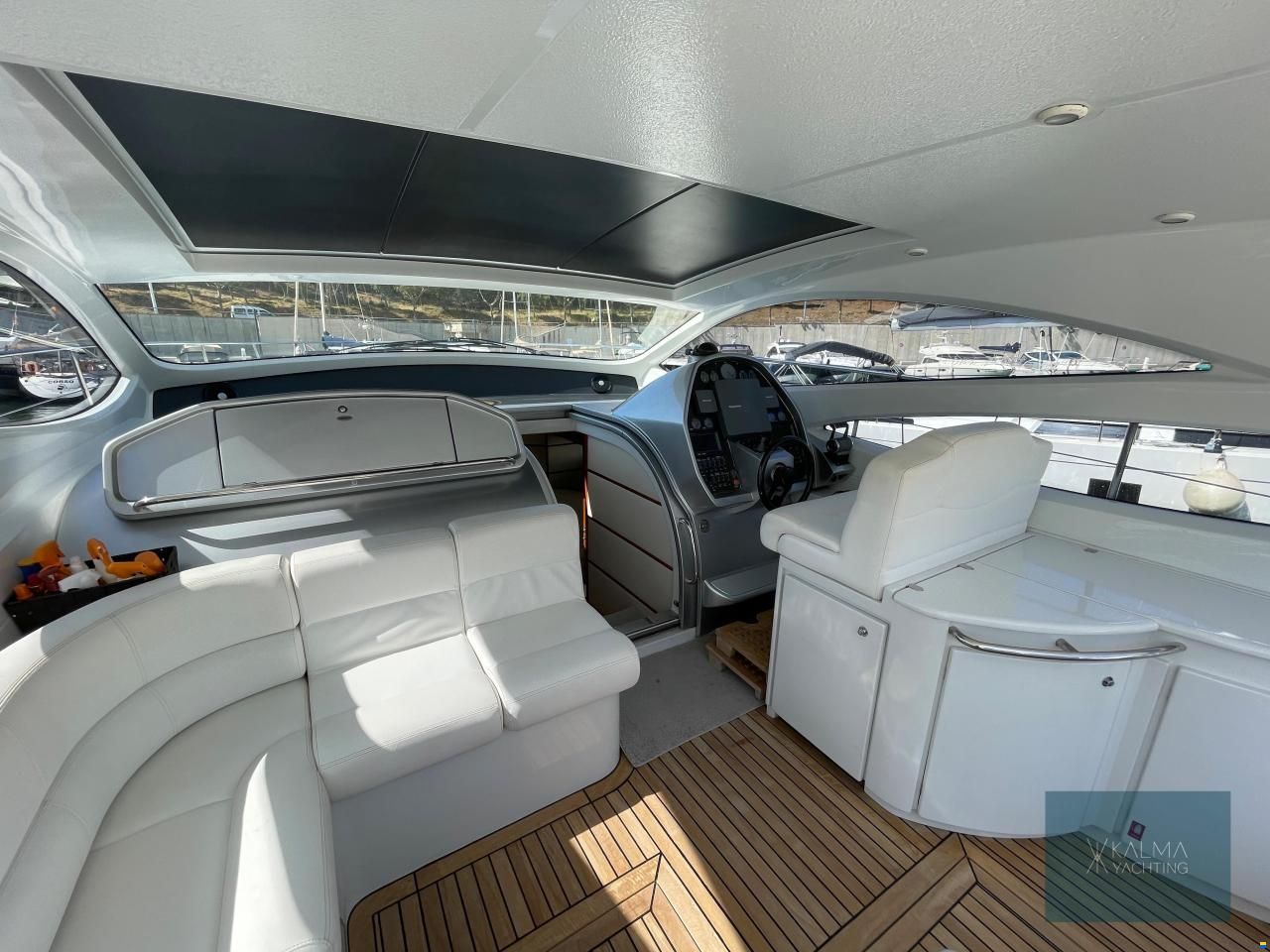 Pershing 50