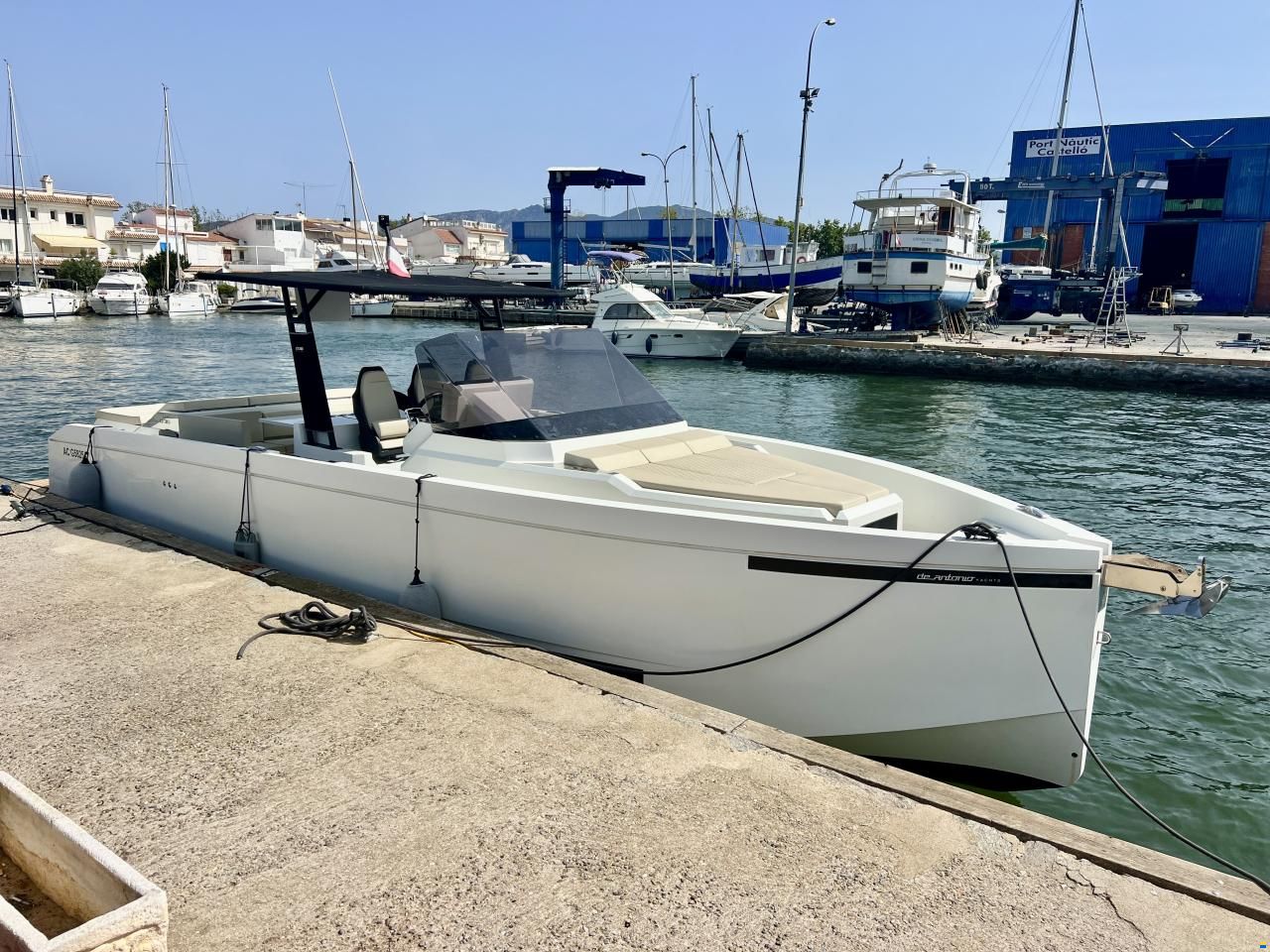 De Antonio D36