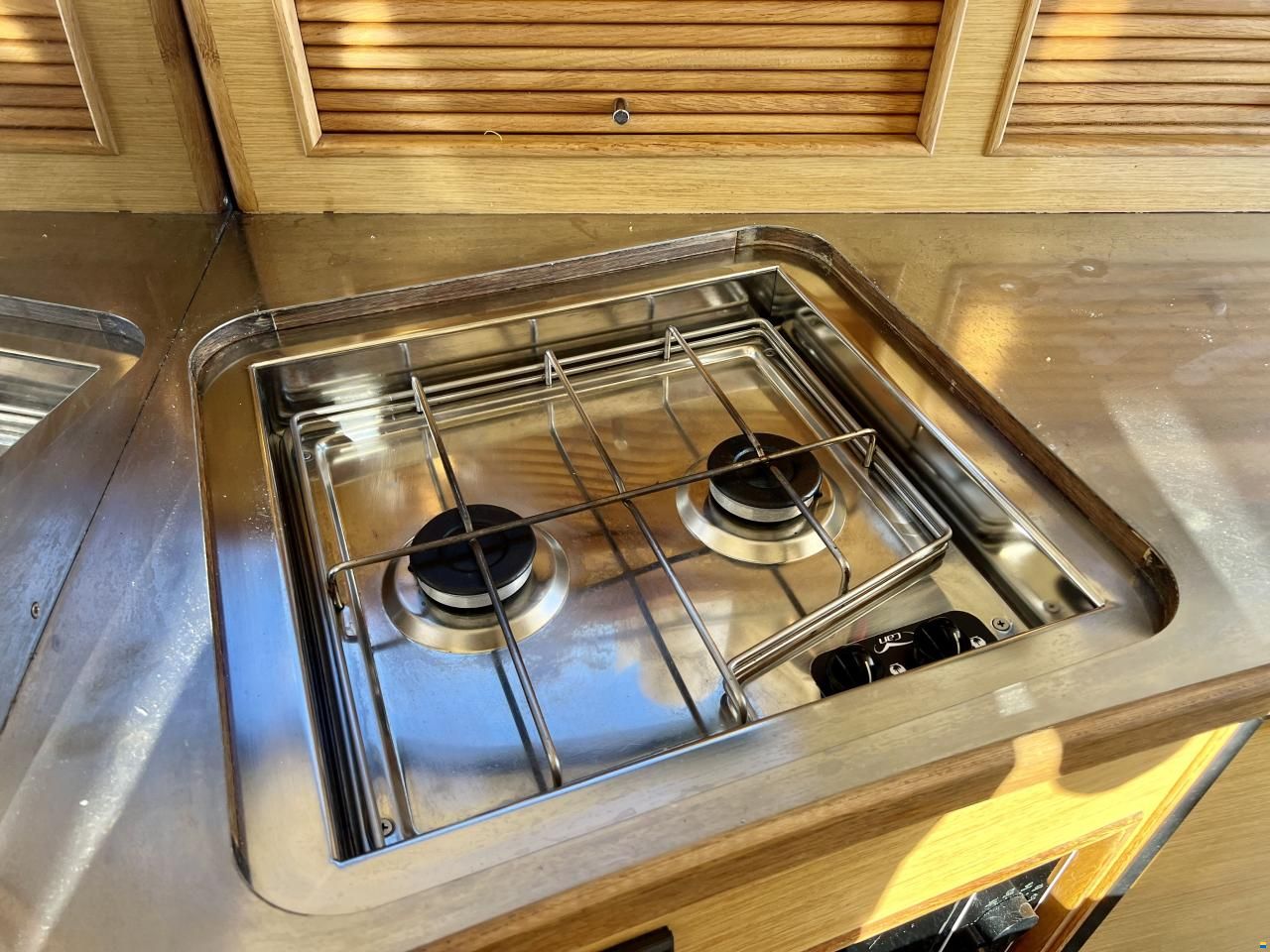 Sessa Dorado 36