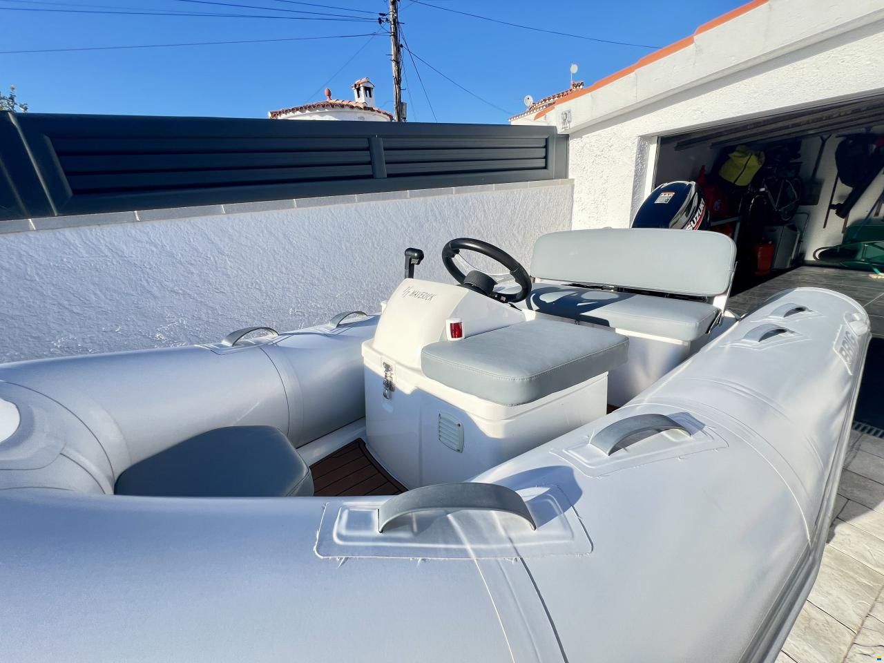 Brig Inflatable Boats F330