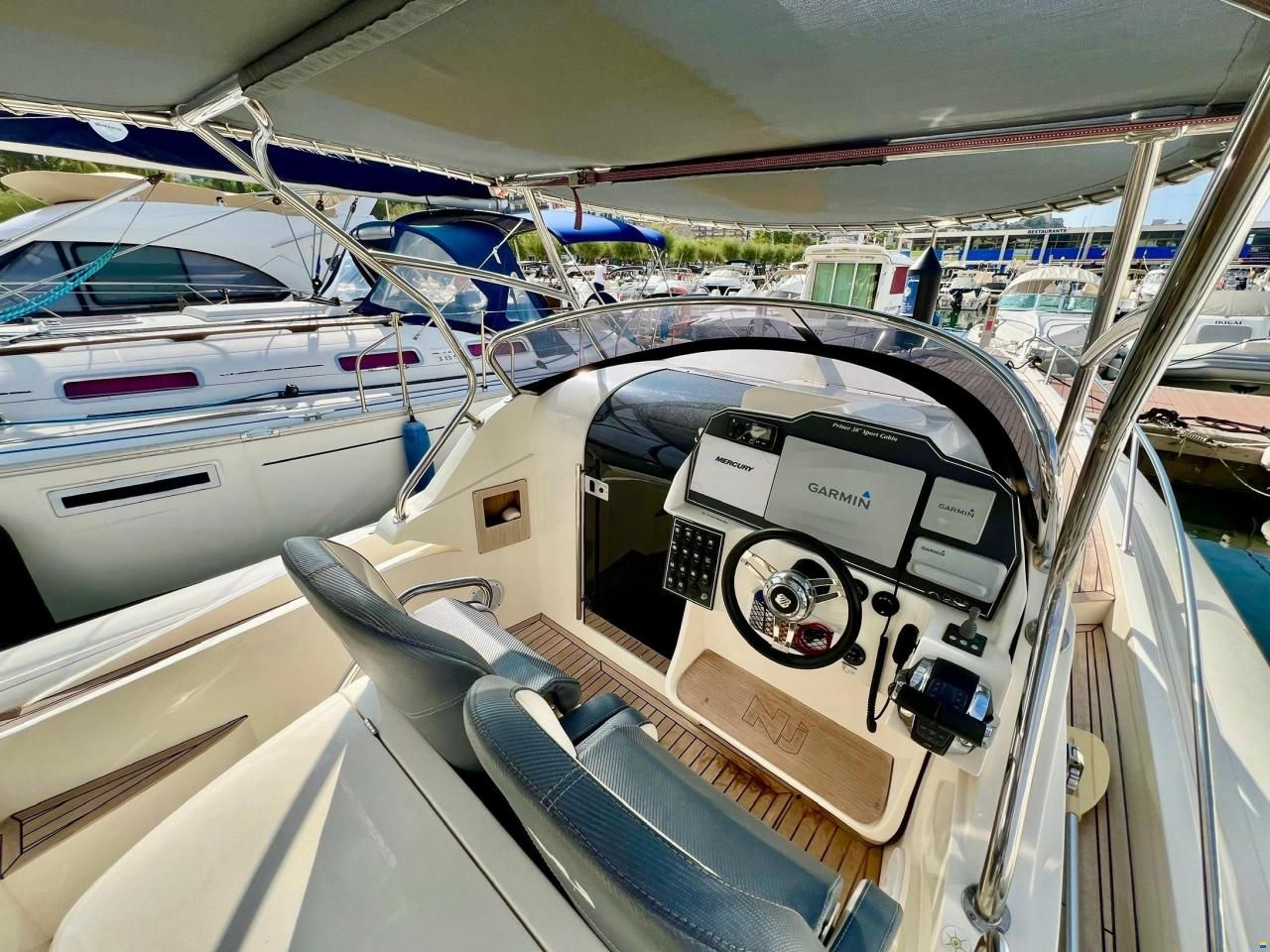Nuova Jolly Prince 38 Sport Cabin