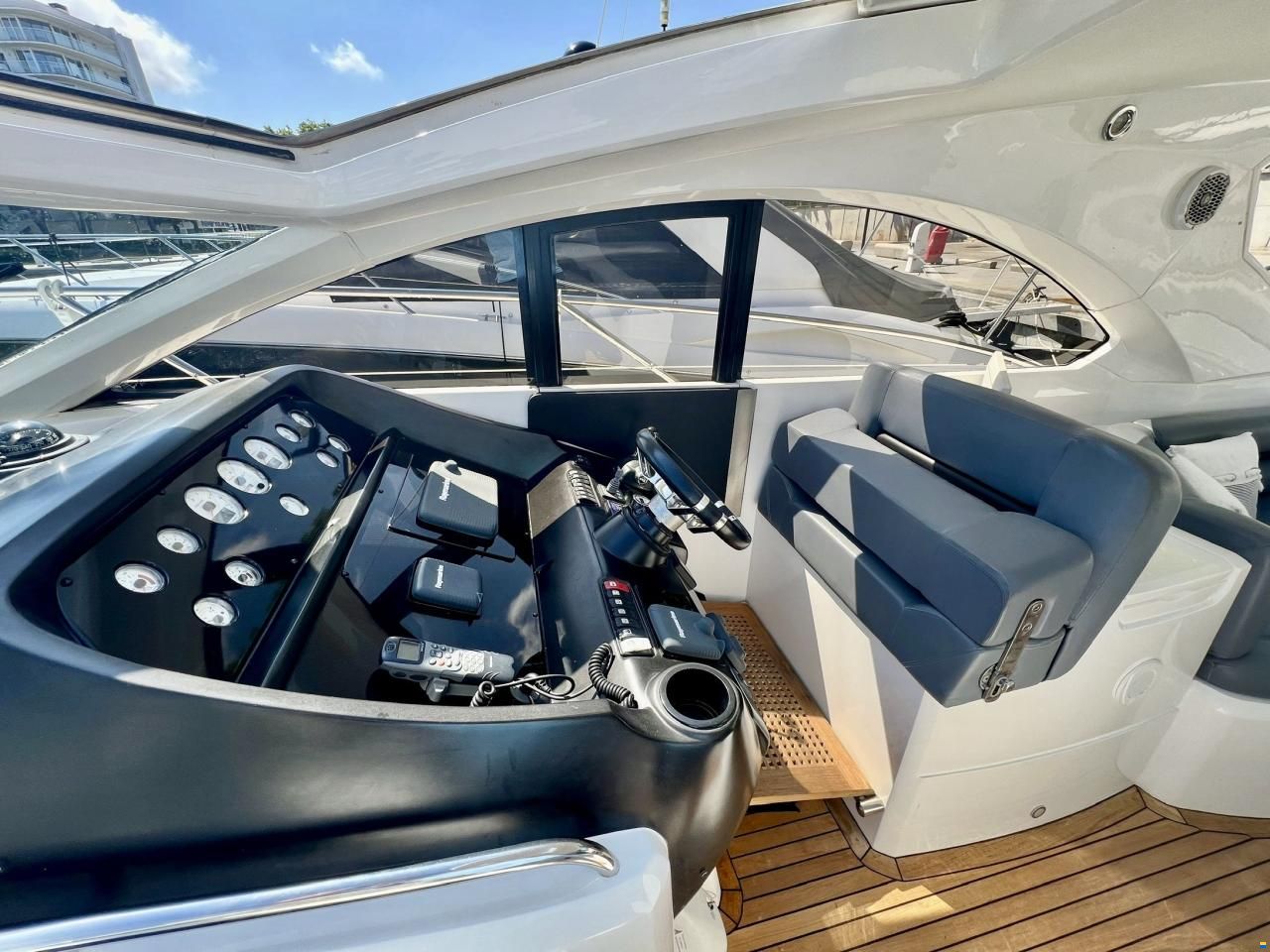 Sunseeker Portofino 47