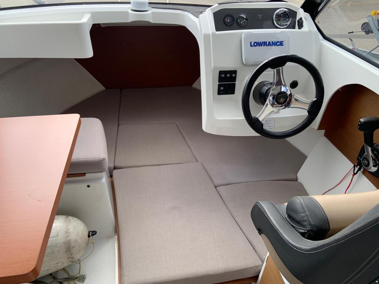 Jeanneau Merry Fisher 605
