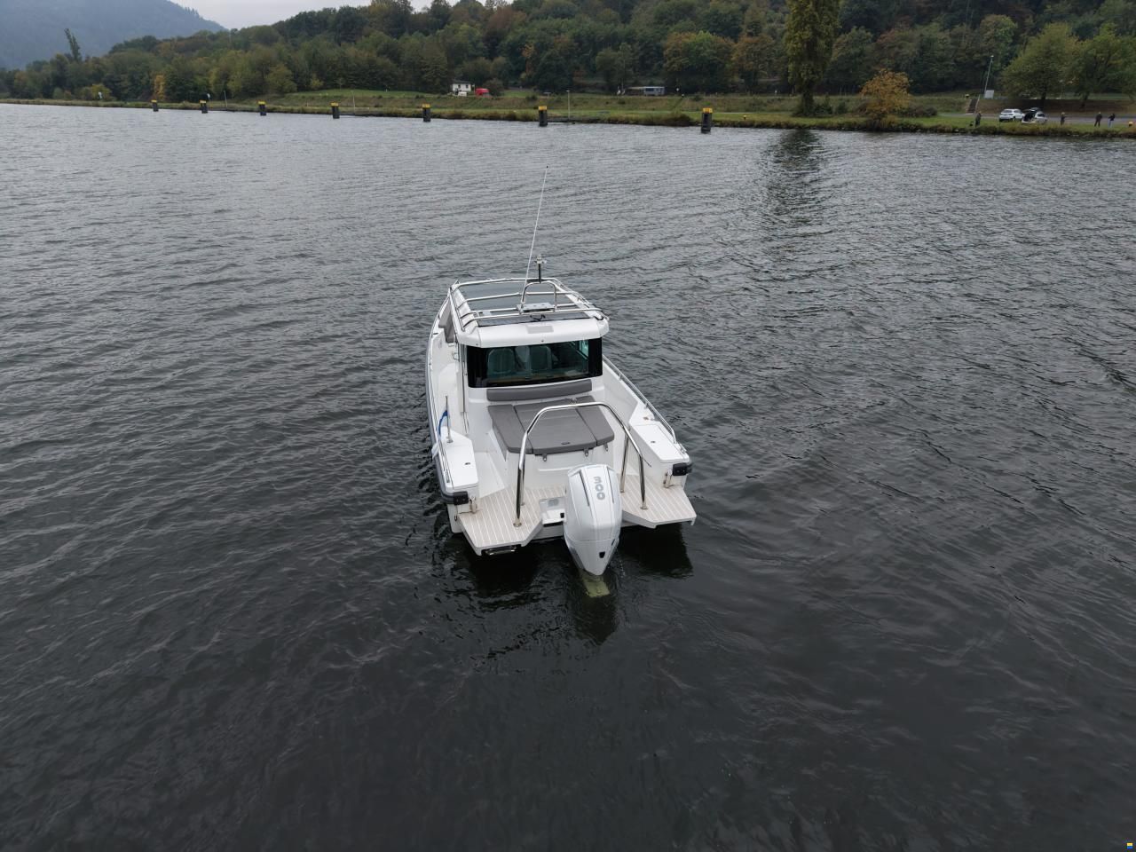 Axopar 28 Cabin