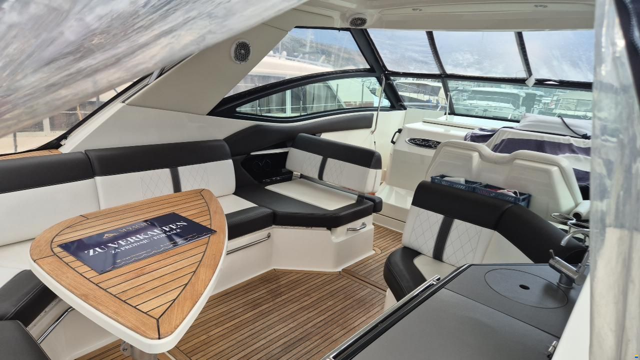 Sea Ray Sundancer 320