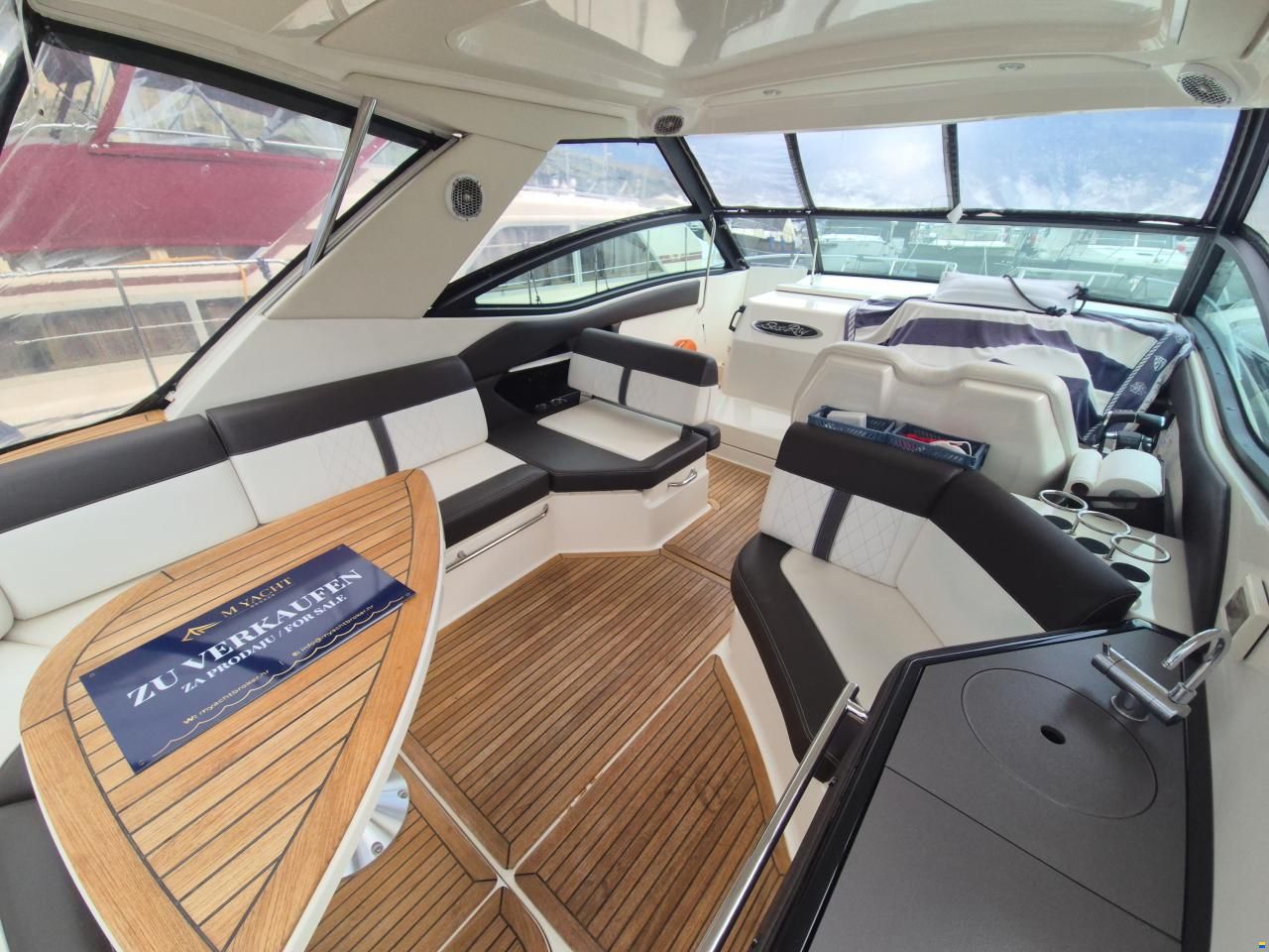 Sea Ray Sundancer 320