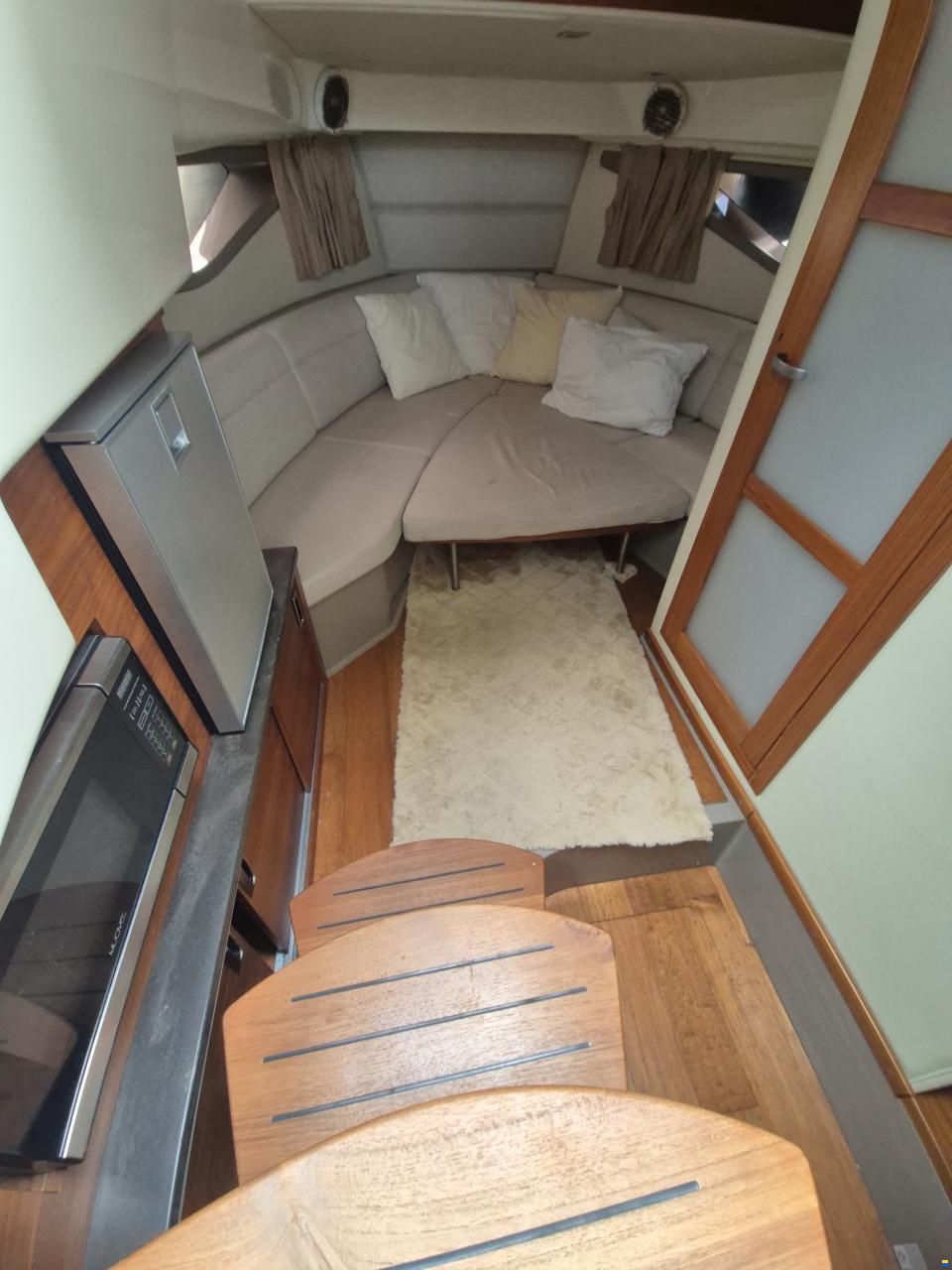 Sea Ray Sundancer 320