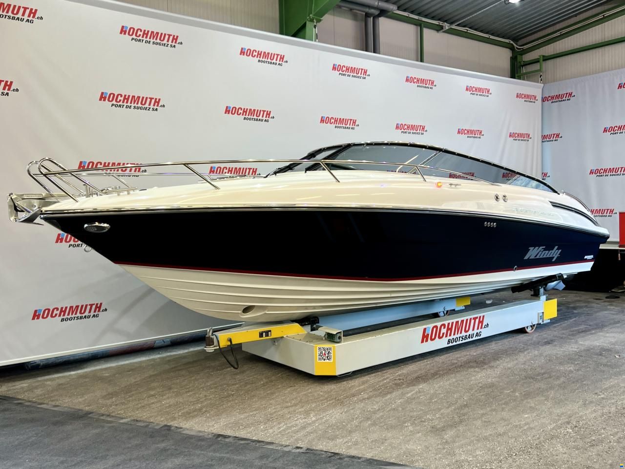 Windy 26 Kharma Signature Edition