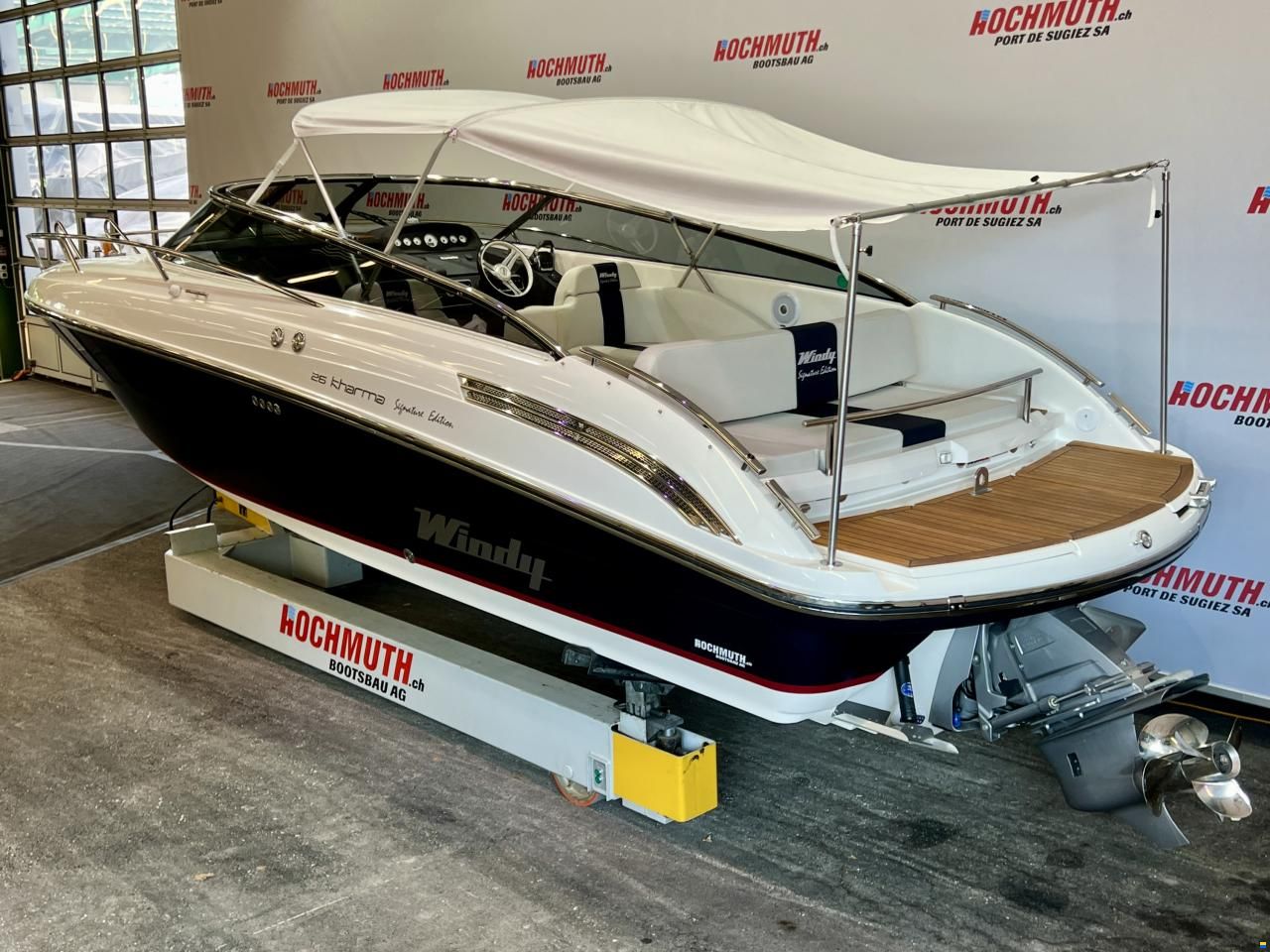 Windy 26 Kharma Signature Edition