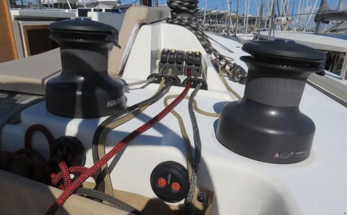Solaris 44