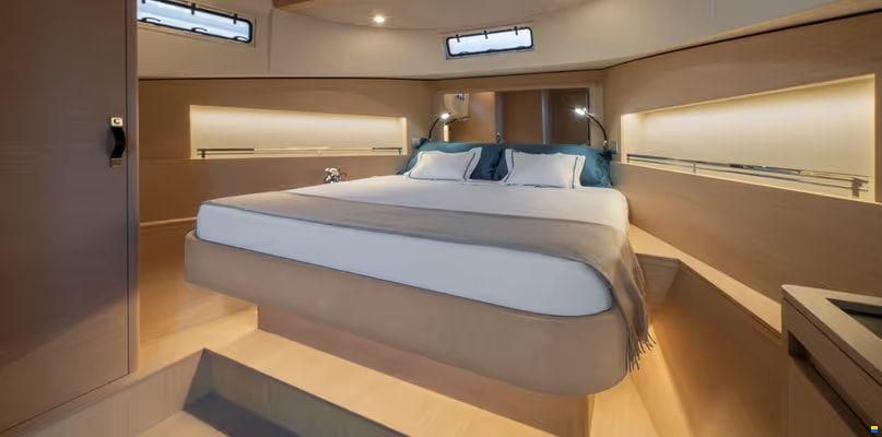 Solaris Power 44 Open