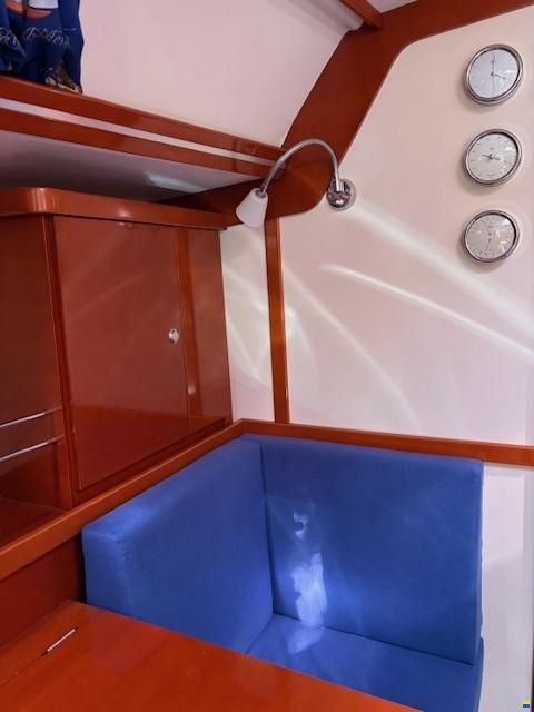 Hanse 370