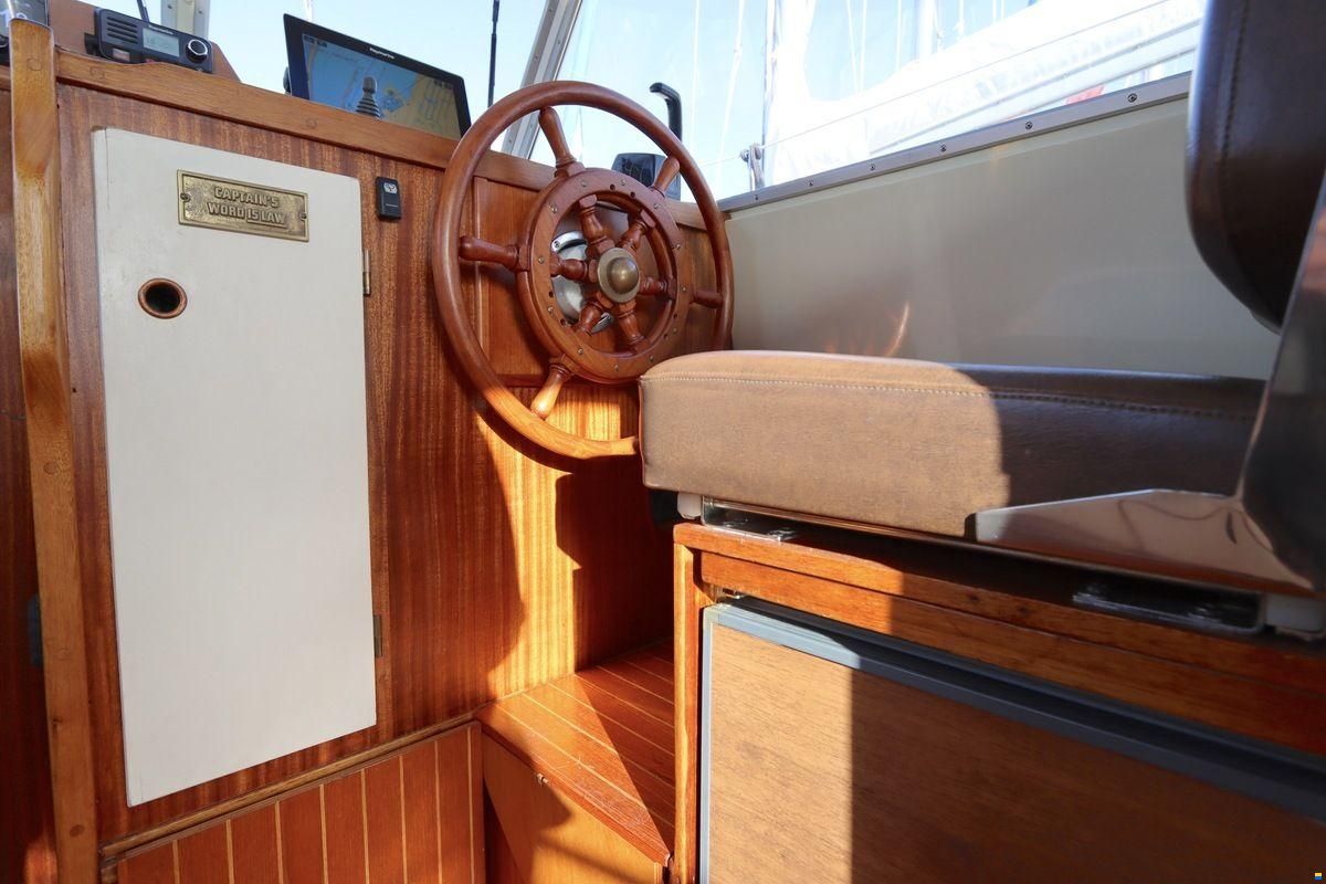 LM 32 Motorsailor