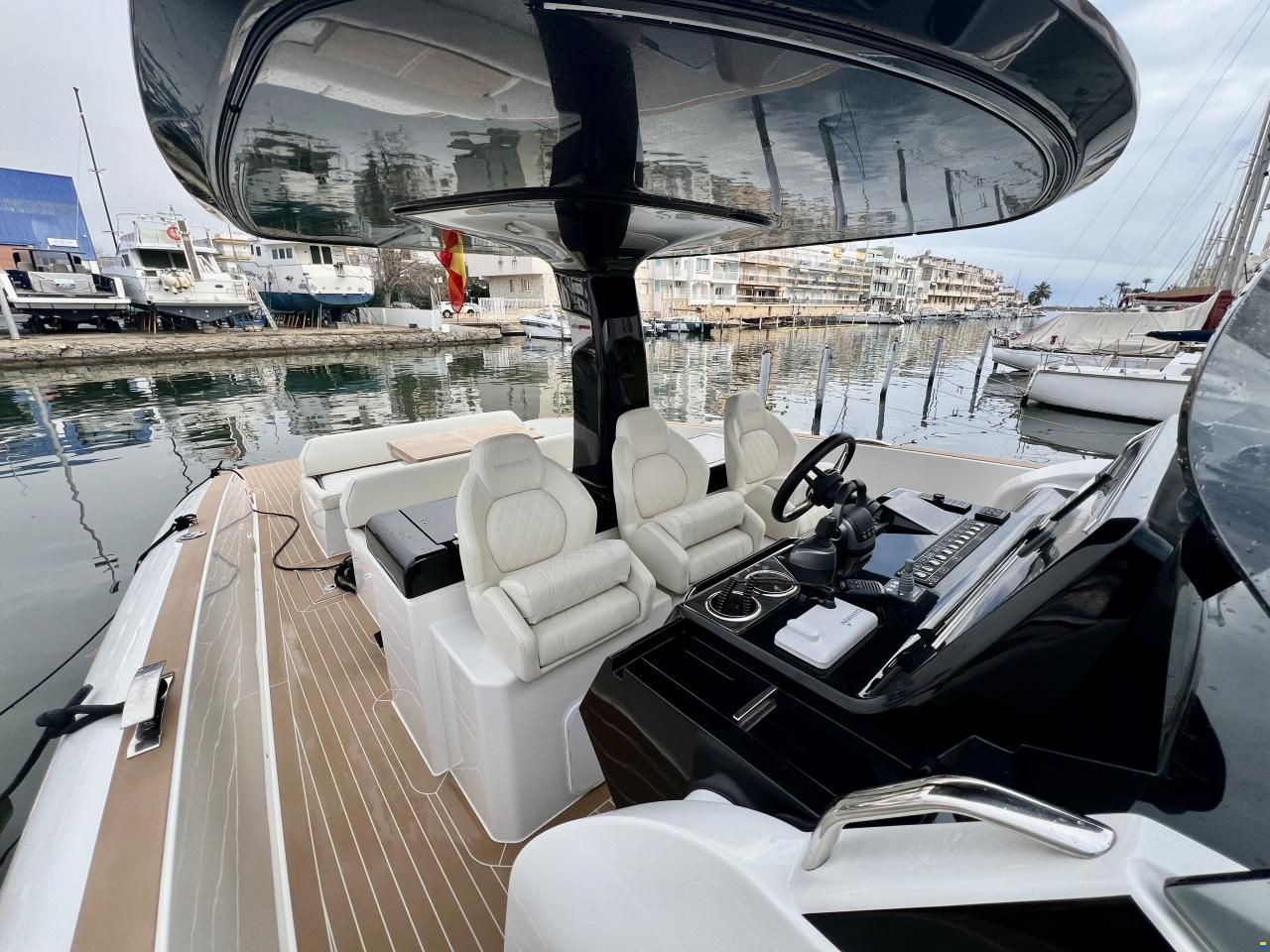 Solaris Power 40 Open