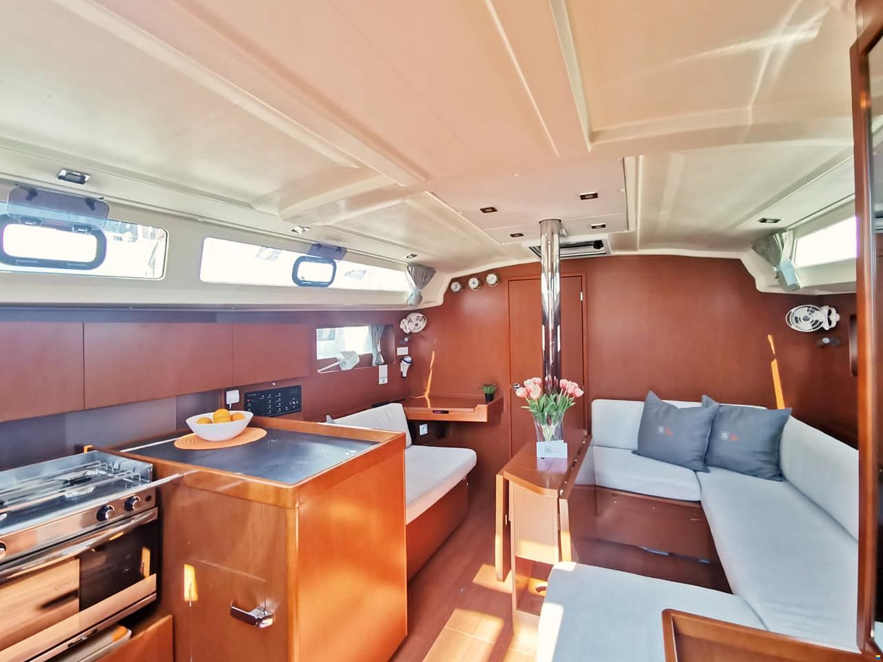 Beneteau Oceanis 41.1 (2018)