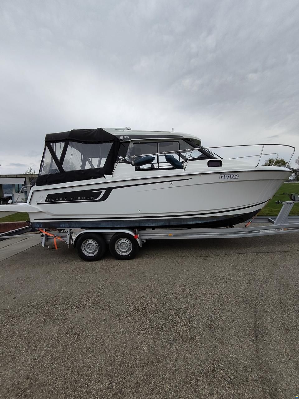 Jeanneau Merry Fisher 695