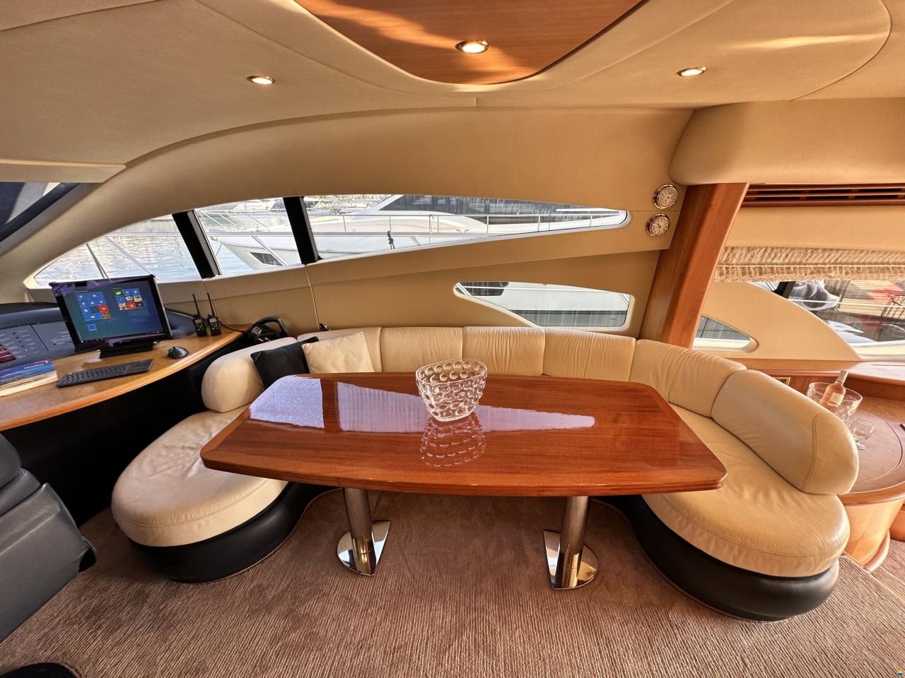 Azimut 62 Flybridge