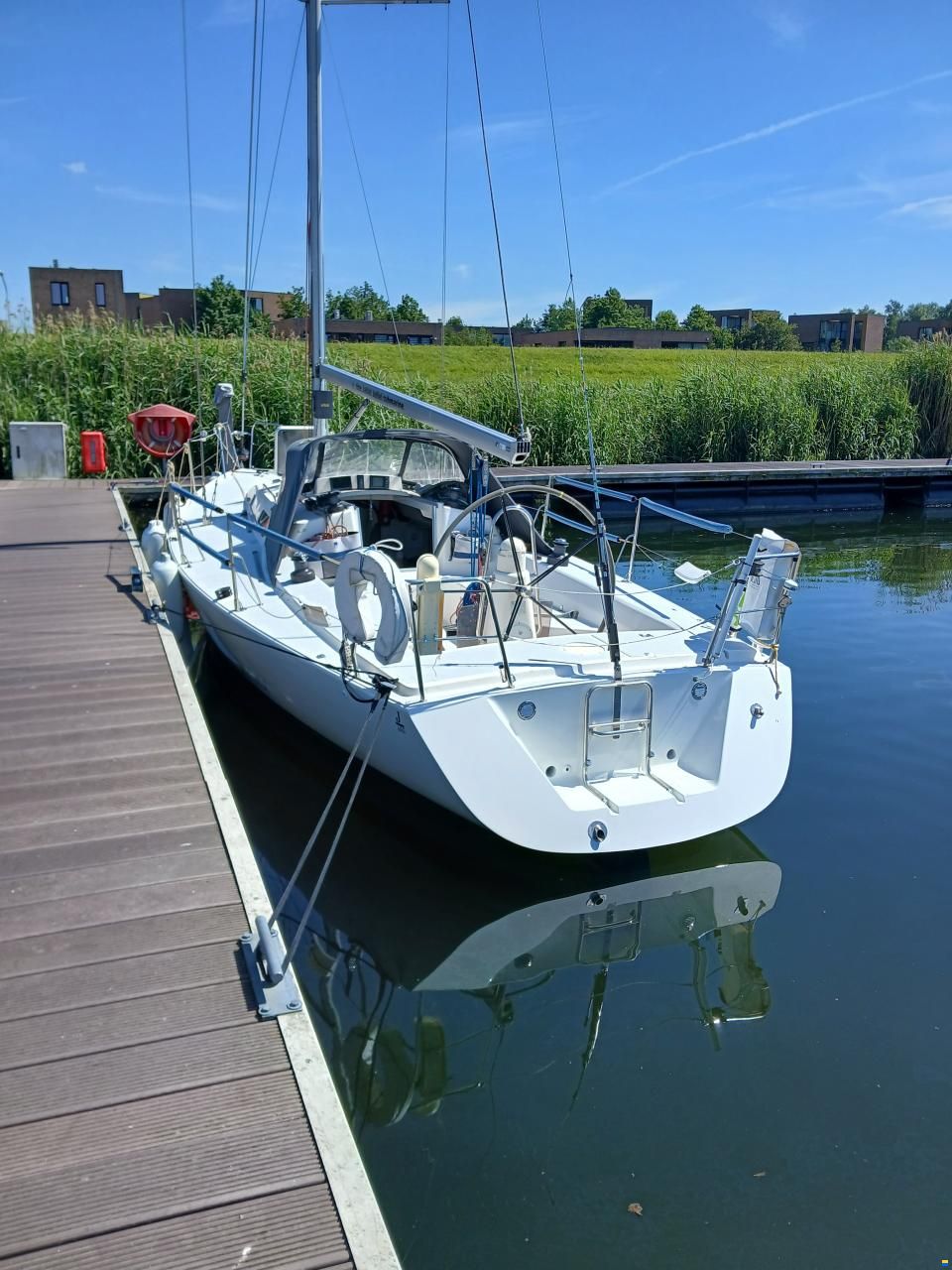 J Boats J105