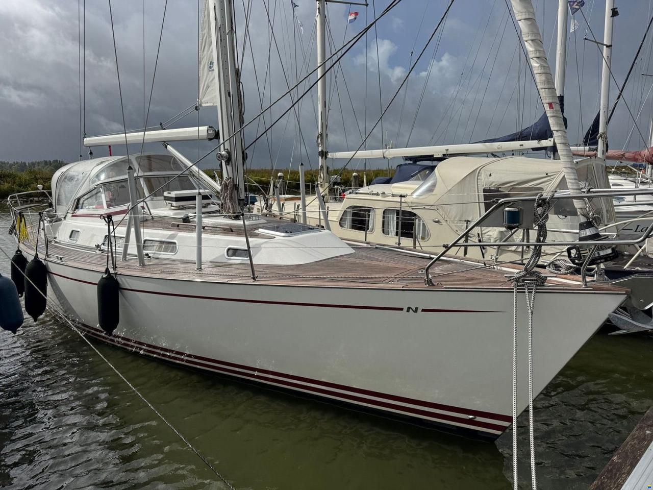 Najad 380