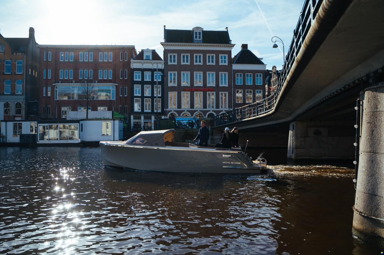 Lifestyle Marine 780 Tender