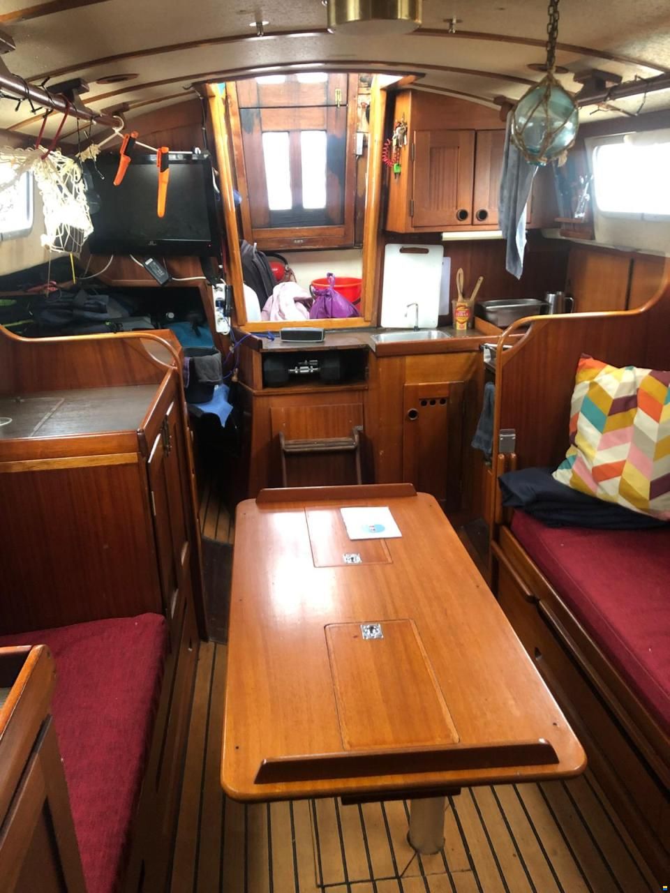 Hallberg-Rassy Monsun 31