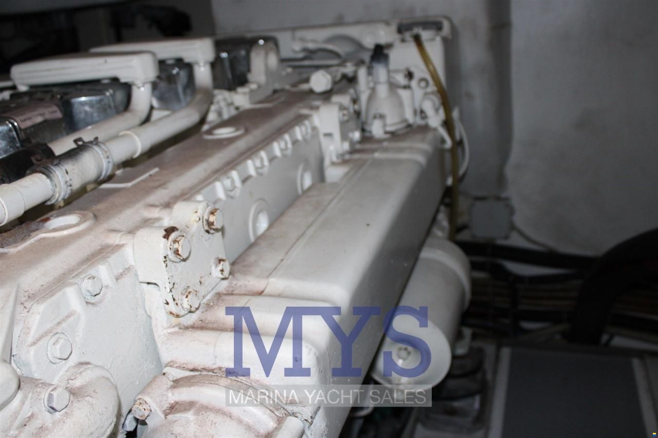 Pershing 46'