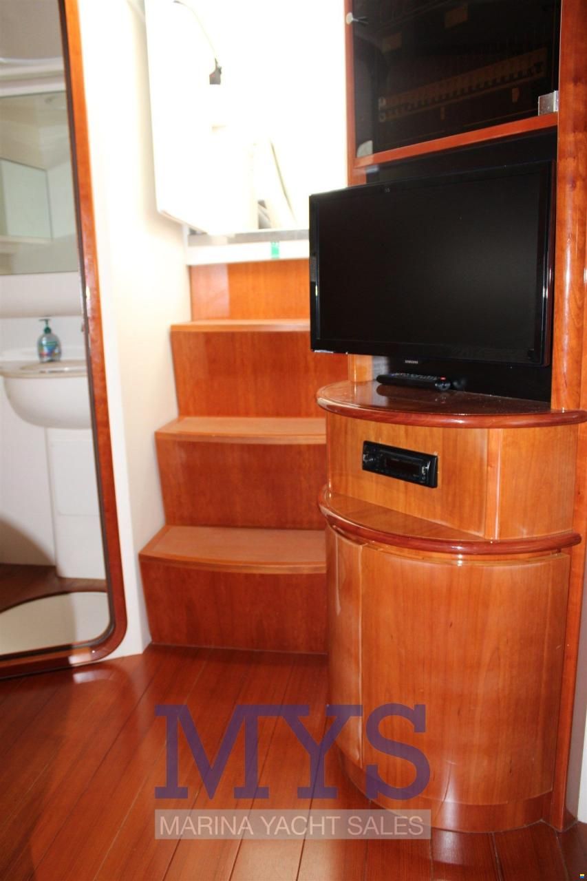Pershing 46'