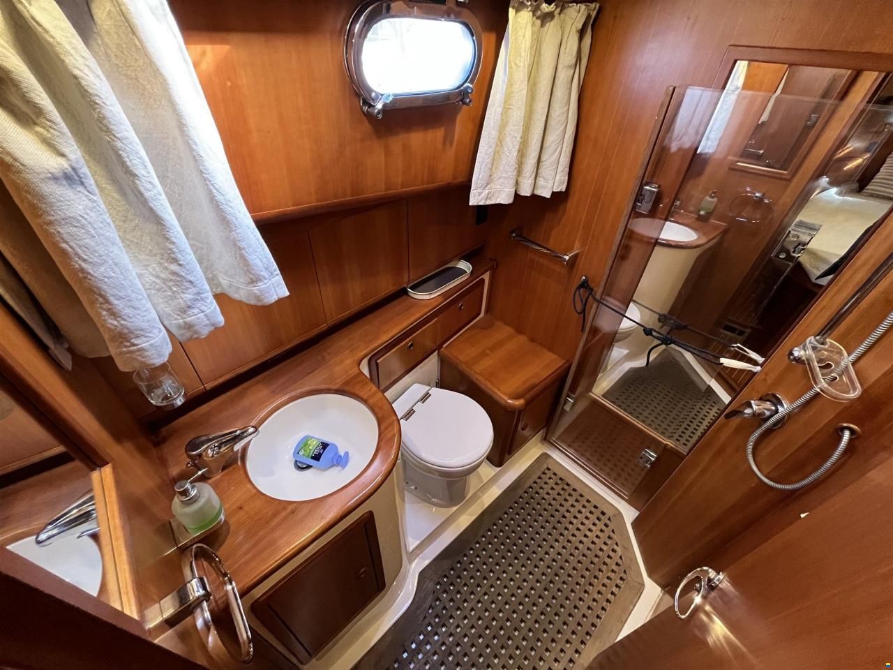 Cantieri Estensi 440 GOLDSTAR FLY