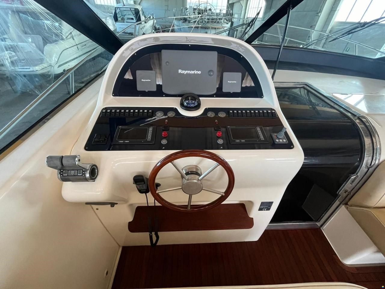Uniesse 48 OPEN