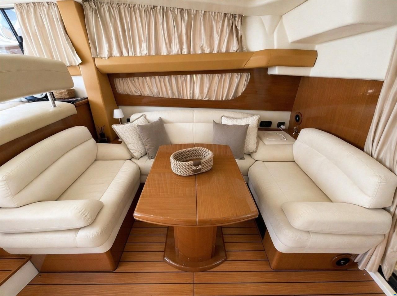 Jeanneau Prestige 42 Fly