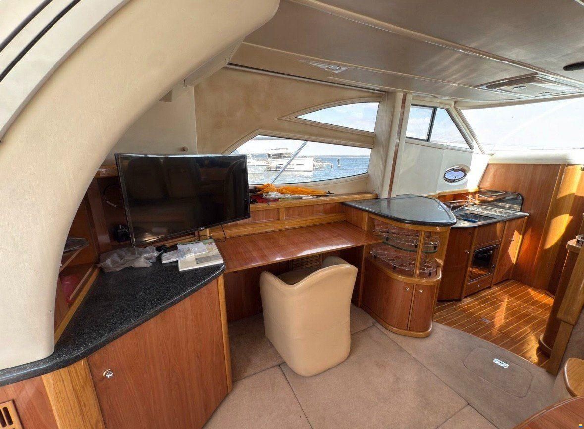 Sealine F 42/5