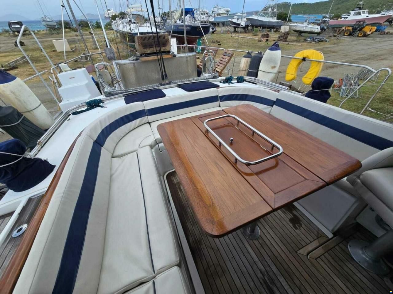 Beneteau 57