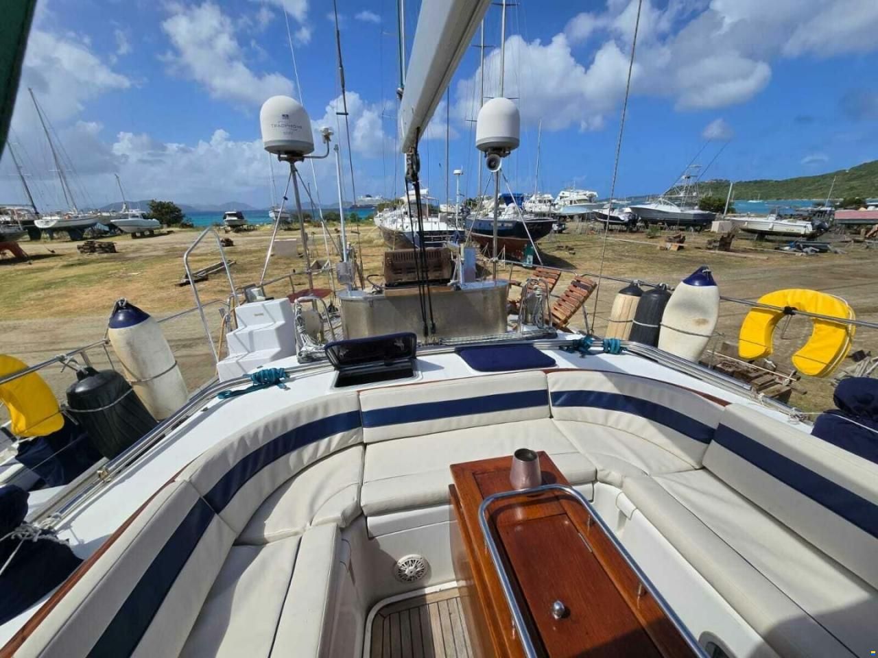 Beneteau 57