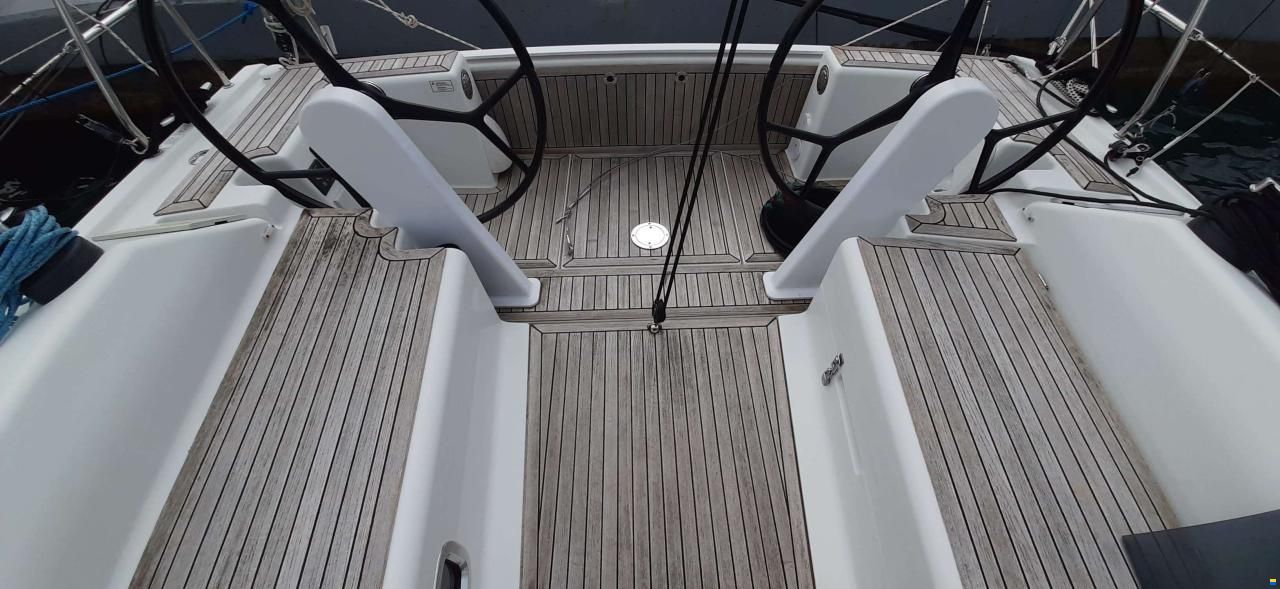 Hanse 315