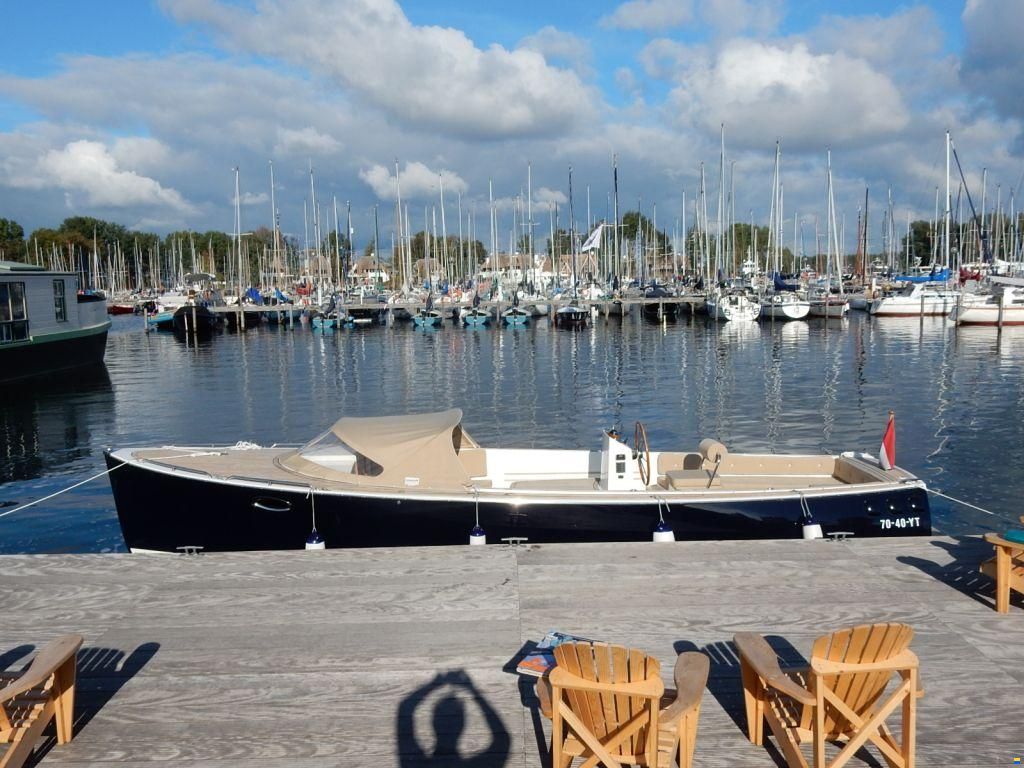 AdmiralsTender C28