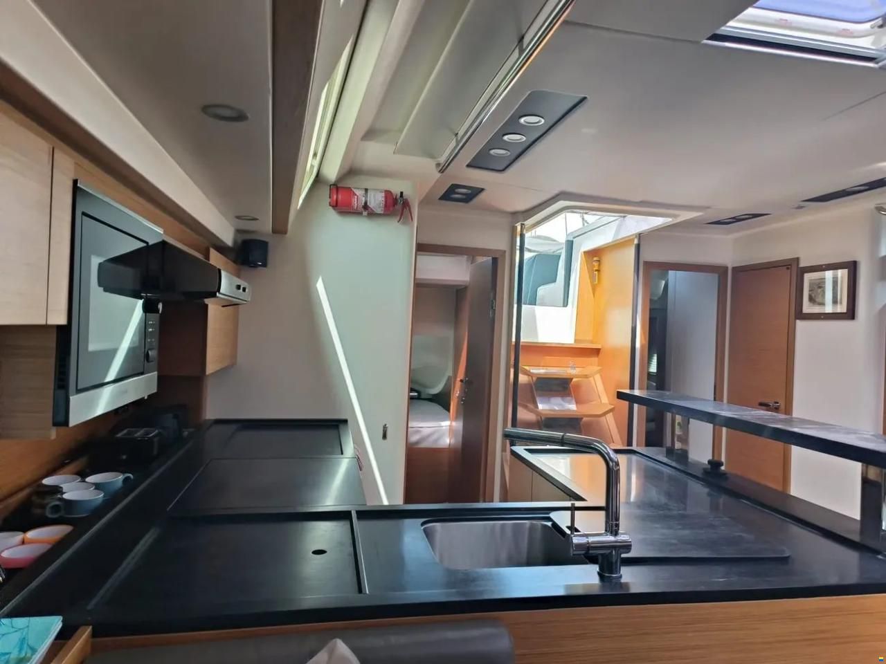 Hanse 588